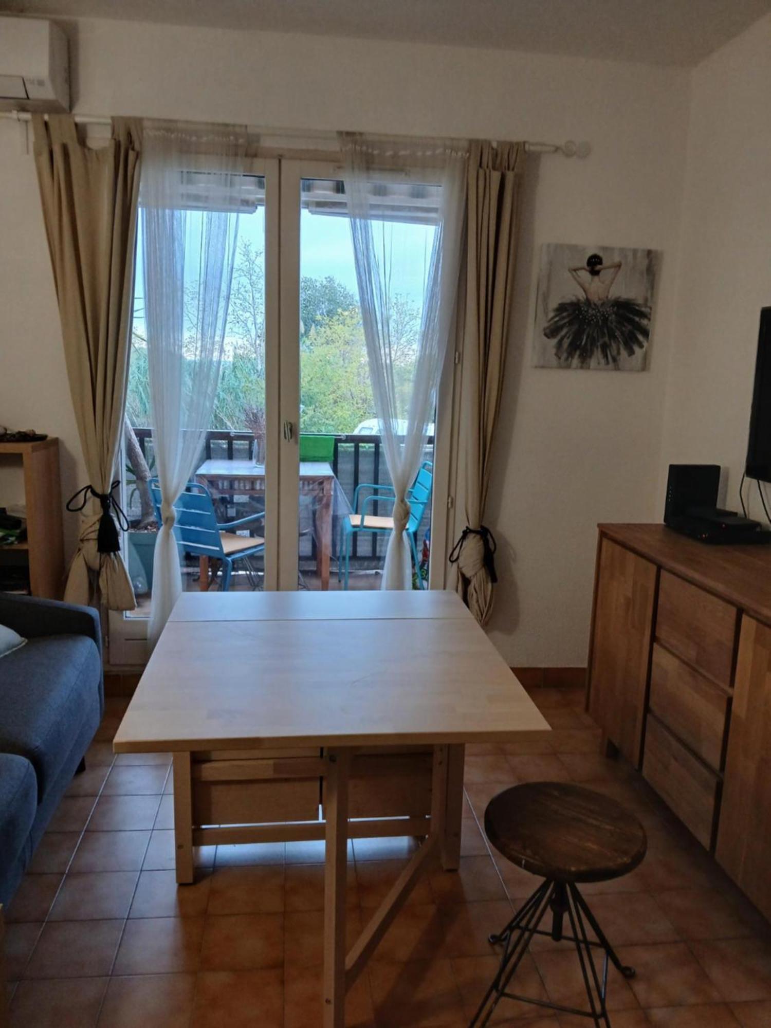 Sanary Les Gorguettes, Studio Avec Terrasse Vue Mer, A 10 Min A Pieds De La Plage Kültér fotó